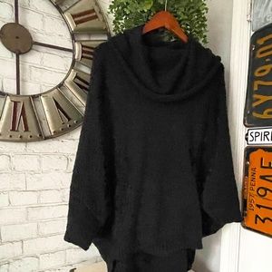 Black Poncho/ Knitted Cape